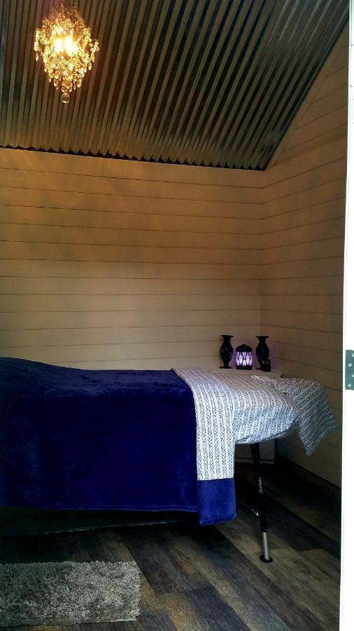 Sacred Mtn River Suites Кернвилл Экстерьер фото